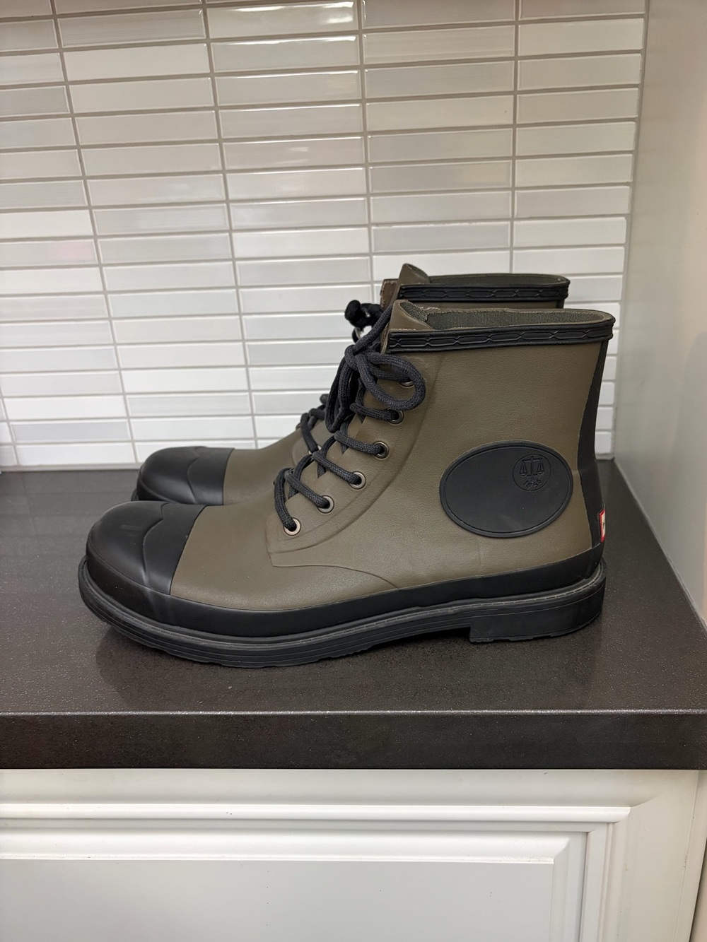 Hunter Derby Men’s Lace up rain boots